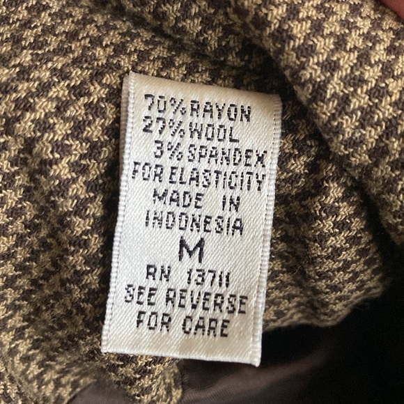 Valerie Stevens Button down Blazer Barn Jacket Size M Brown check patch pockets - Picture 10 of 13